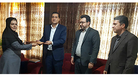 در راستای اجرای طرح سپاس صورت گرفت؛ مدیرعامل آبفا کردستان با 3 همکار ایثارگر شرکت دیدار و از آنها تجلیل نمود